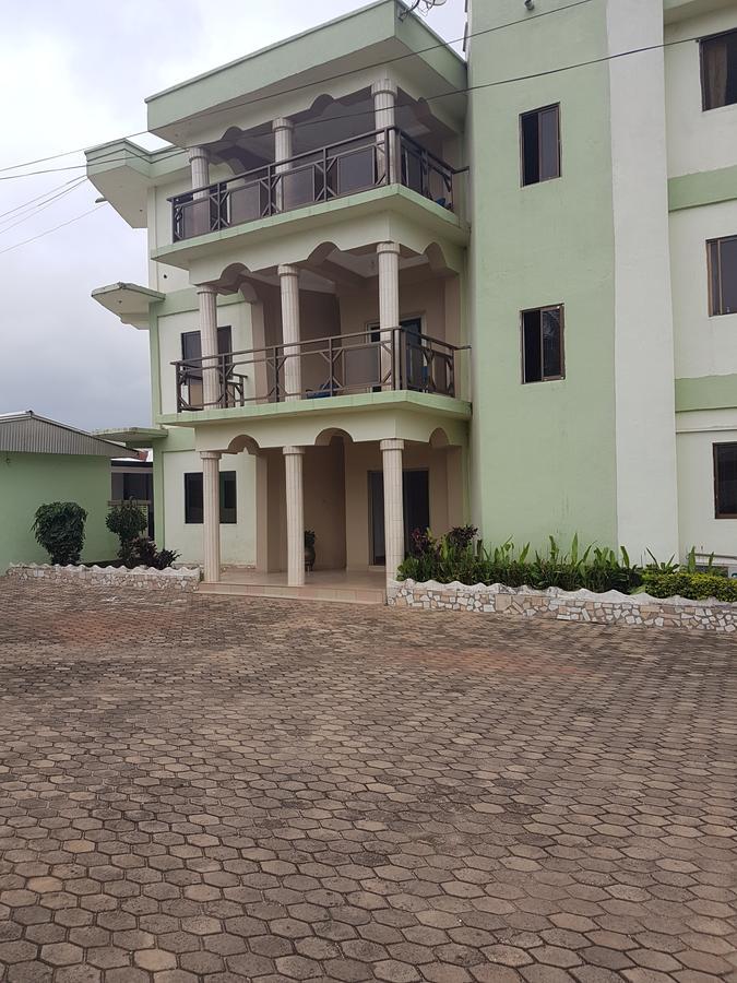 Sunyani Ideas Hotel المظهر الخارجي الصورة